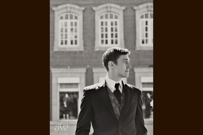 Calgary-wedding-photographer-at-hotel-arts-Tara-Whittaker-Photography Calgary-wedding-photographer-at-hotel-arts-groom