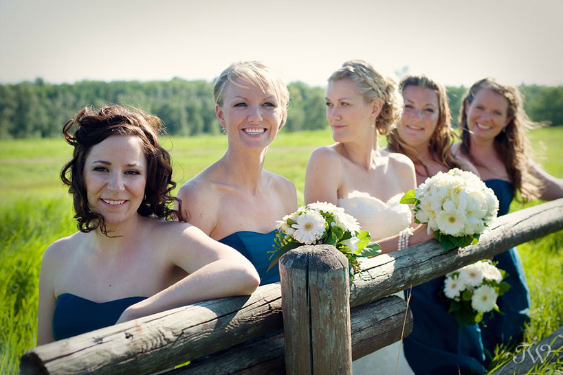 Bow-Valley-Ranche-wedding-photographs-bridesmaids