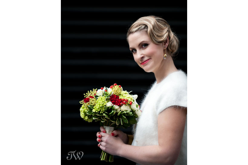 Calgary-wedding-photographer-Art-Gallery-Tara-Whittaker-11