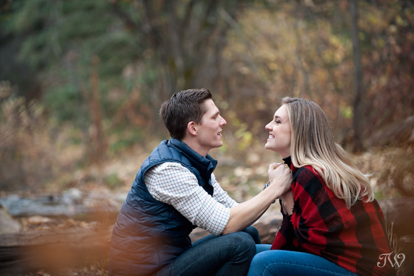 Justine & Geoff's Big Hill Springs engagement session captured by Tara Whittaker Photography